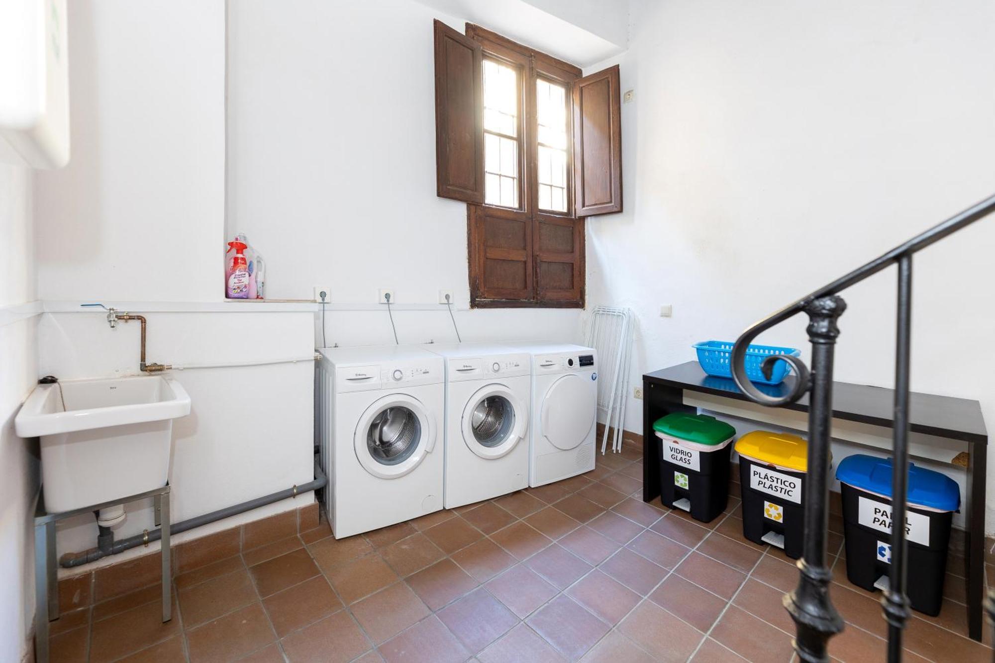 Apartamentos En Pleno Centro, Aljibe Rodrigo Del Campo 2B Granada Exteriör bild